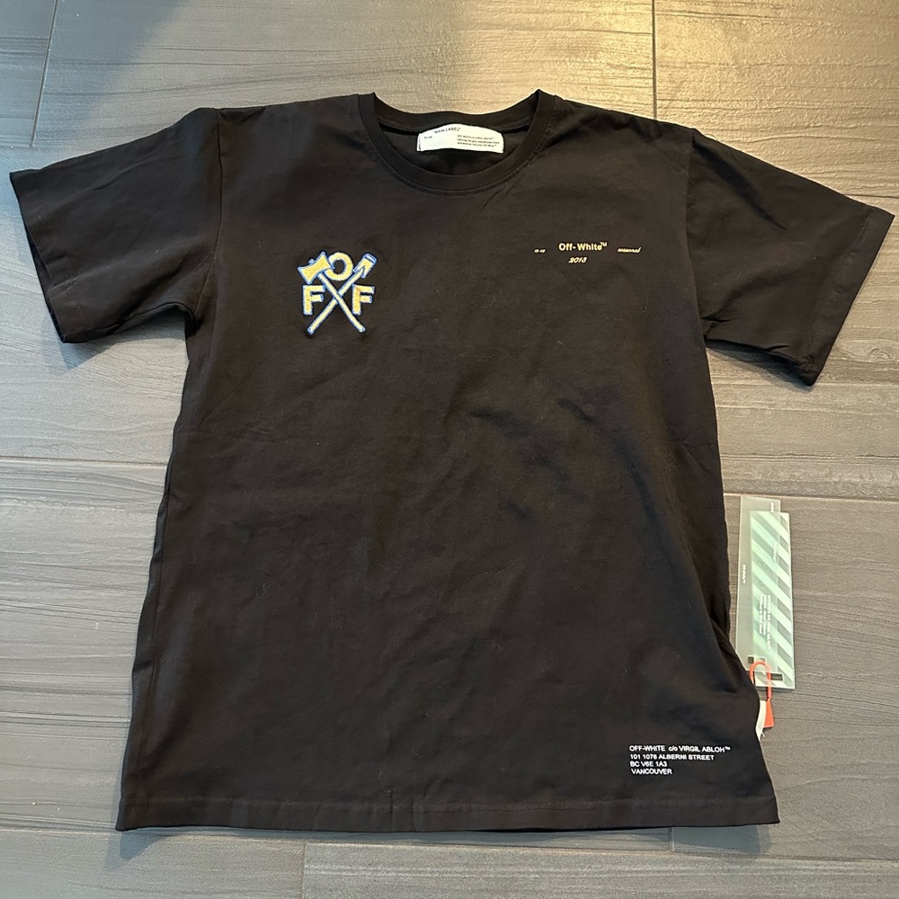 Brand New With Tags Off White Black Tee